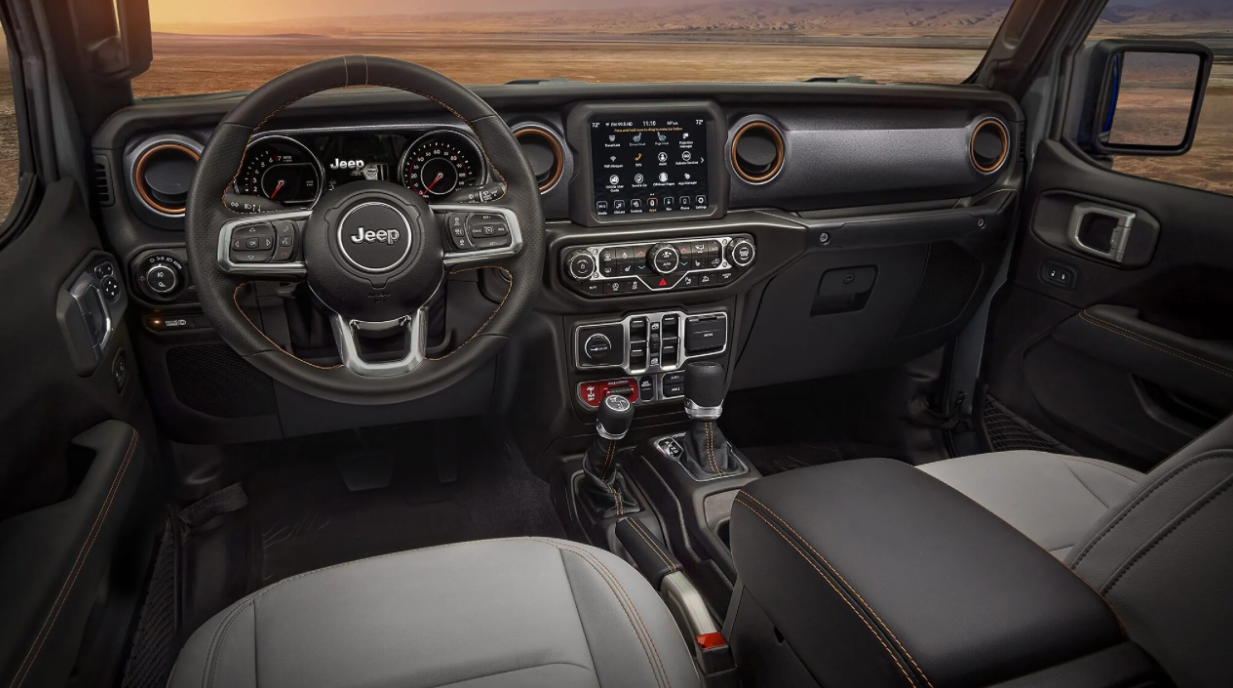 2024 Jeep Gladiator Interior