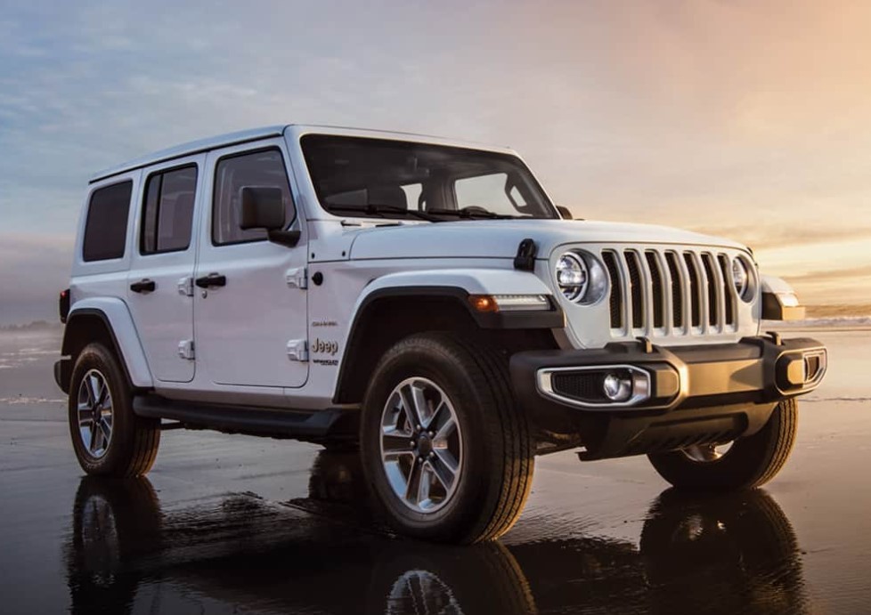 2025 Jeep Wrangler Sahara Front View