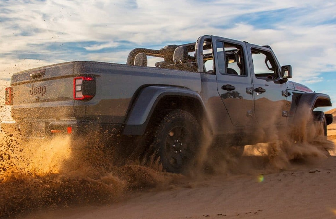 2025 Jeep Gladiator Back View