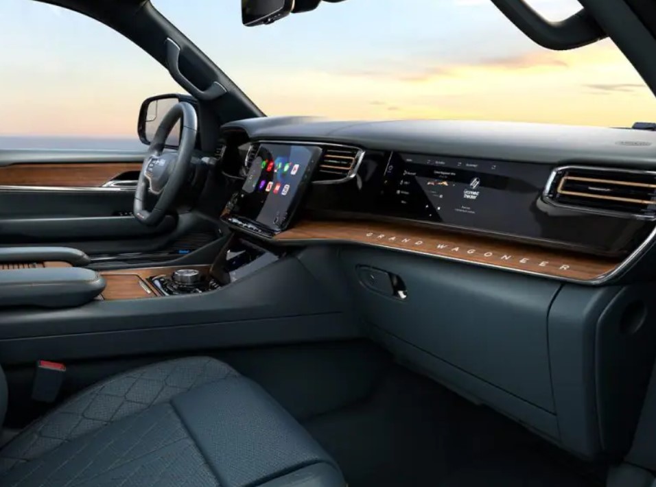 2025 Jeep Grand Wagoneer Interior