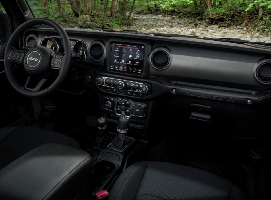 2025 Jeep Wrangler Electric Interior