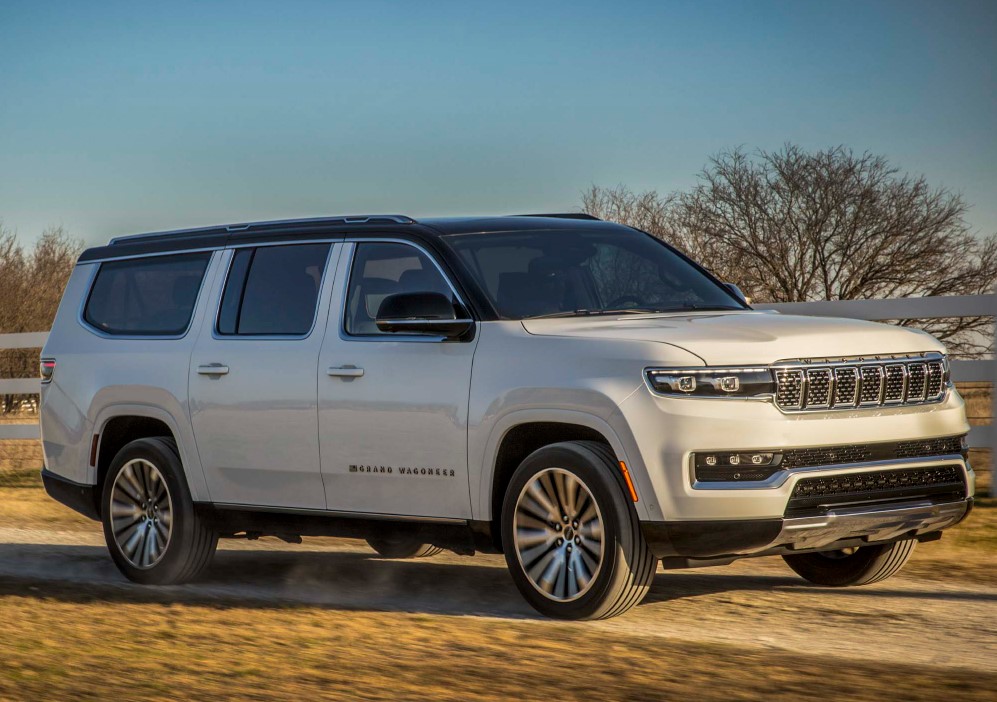 Jeep Grand Wagoneer 2025 Front View