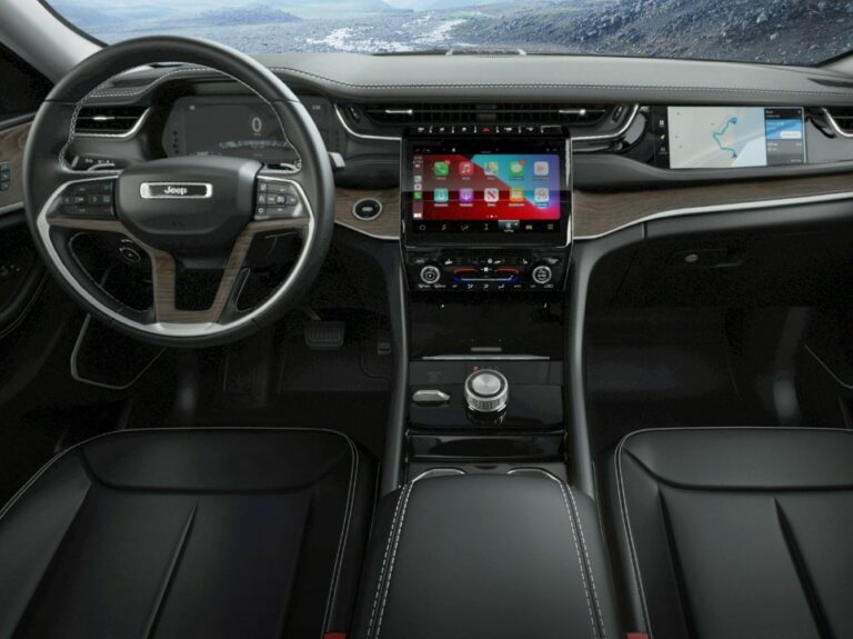 Jeep Grand Cherokee 2025 Interior