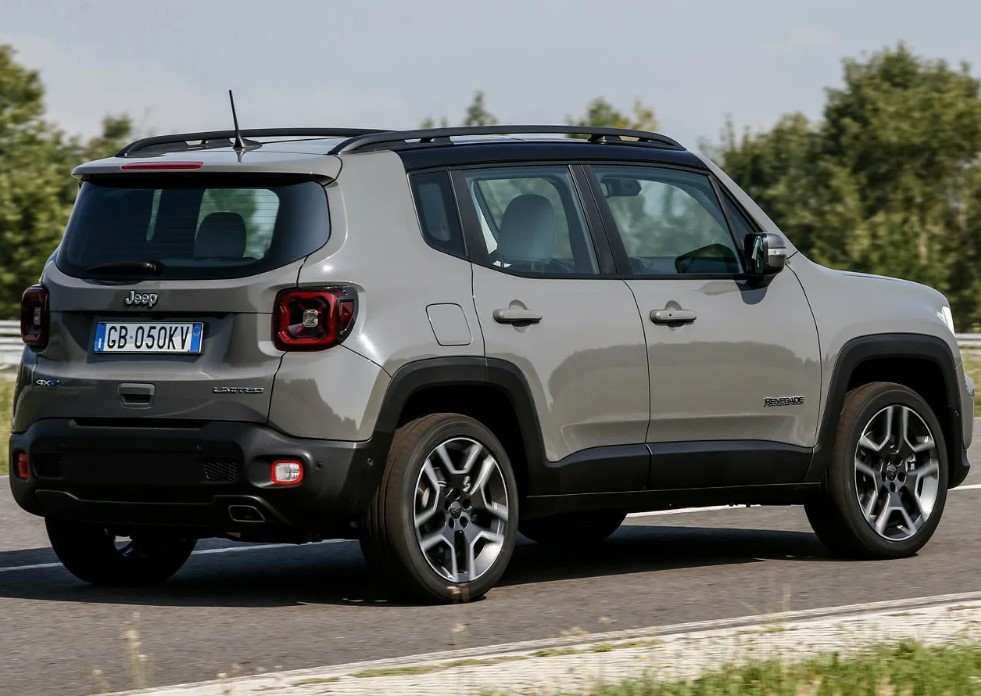 New 2025 Jeep Renegade Latitude Models, Redesign New Jeep 2025