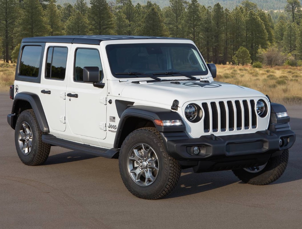 2025 Jeep Wrangler Freedom Front View