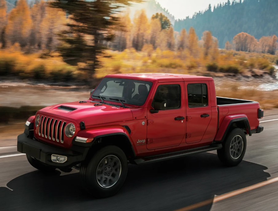 2025 Jeep Wrangler Sport Altitude Front View